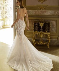 Alternative view of BARBARA