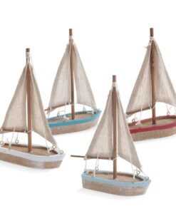 Ξύλινα καραβάκια με λινό πανί